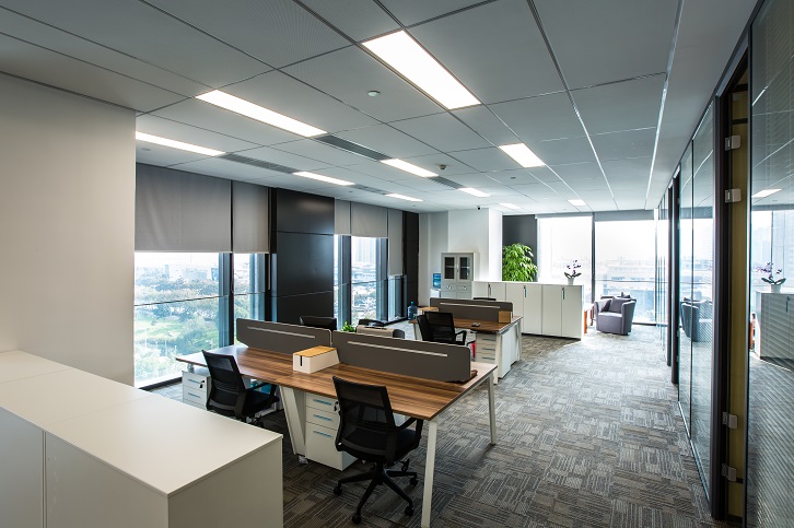 開(kāi)放式辦公桌